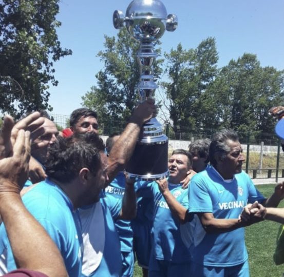 Club Vecinal se queda con la categoría súper senior en la Liga Santa Corina de Pudahuel 