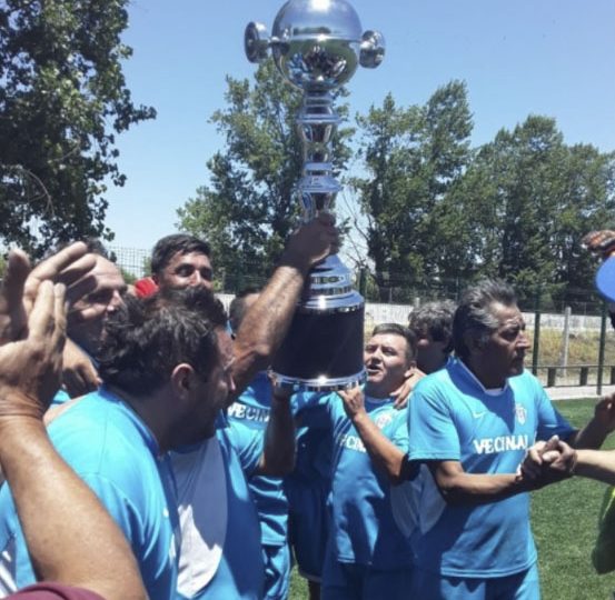 Club Vecinal se queda con la categoría súper senior en la Liga Santa Corina de Pudahuel