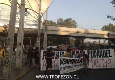 Quinta jornada: Centenar de personas marchó de forma pacífica en Pudahuel sur