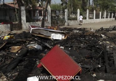 Quema de maderas y basura causa temor en vecinos de Cerro Navia