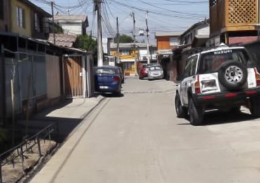 Vecinos acusan que camión no retira basura hace dos semanas en Pudahuel