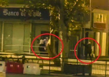 Dos Carabineros de Pudahuel resultaron heridos de gravedad en asalto a sucursal bancaria