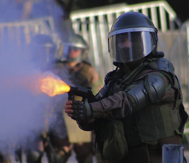Joven Pudahuelino sufrió lesión ocular en manifestación de ayer en Plaza Italia