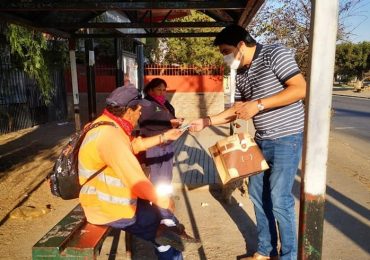 “Cuidémonos juntos”: inician campaña de entrega de mascarillas reutilizables en Cerro Navia