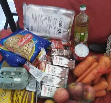 Denuncia: continúan entregas incompletas de canastas de alimentos de Junaeb