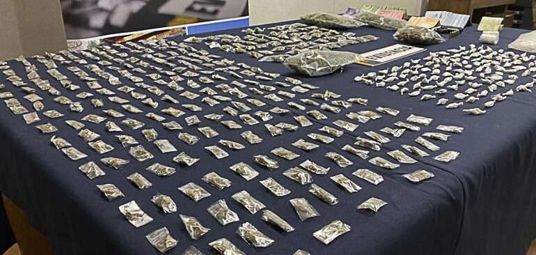 Encuesta Tropezón: Lectores desaprueban entregar más atribuciones a Carabineros contra el narcotráfico