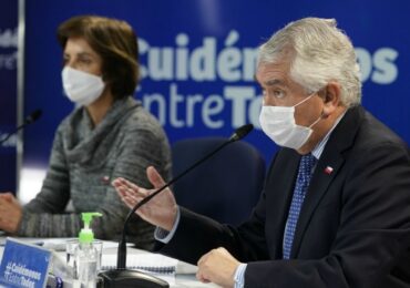 Encuesta Tropezón: 61 por ciento de nuestros lectores desaprueba gestión de ministro Enrique Paris
