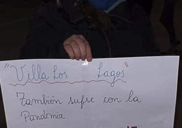 Villa El Comendador y Los Lagos reclaman que aún no reciben su caja de mercadería en Pudahuel