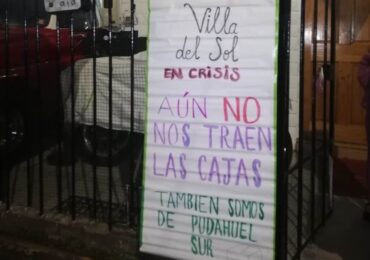 Villa Del Sol protesta: “El alcalde dijo que había cajas para todos y aún no llega nada”