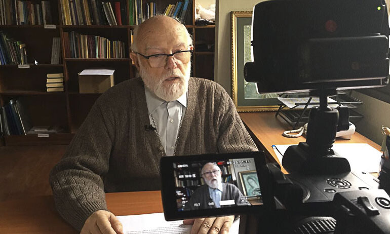 Monseñor Celestino Aós: “La caridad ha de ser independiente de partidos o ideologías
