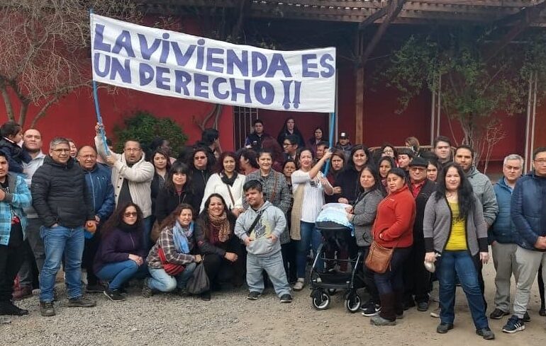 Buena noticia: 46 familias pronto verán la construcción de su casa propia en Pudahuel