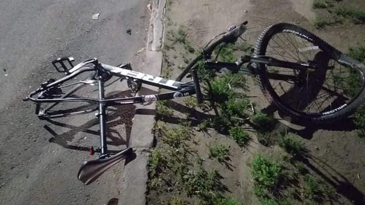 Lamentable: Joven ciclista muere tras ser impactado por una camioneta en Pudahuel sur