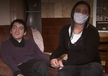 Madre Pudahuelina reclama abandono por parte de las autoridades por compleja enfermedad de su hijo