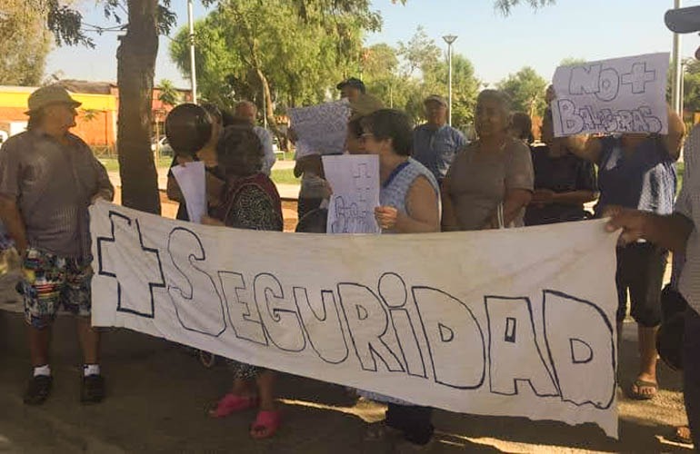 Asaltan y dejan herida a hija de dirigente de comité de seguridad ciudadana en Pudahuel