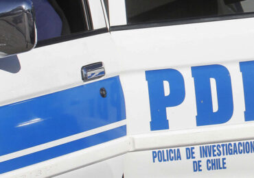 Extranjeros quedan en prisión preventiva por tenencia ilegal de armas amenaza a vecinos en Cerro Navia
