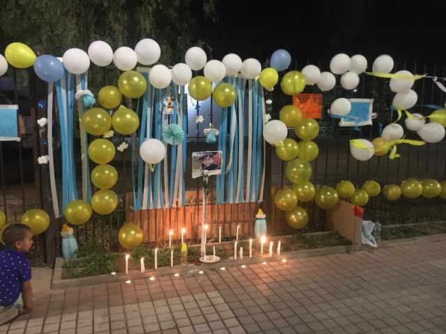 Vecinos de Pudahuel levantan altar en homenaje a “Tomasito”