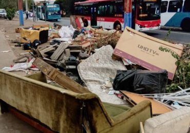 Decenas de focos infecciosos de basura se acumulan en diferentes sectores de Pudahuel