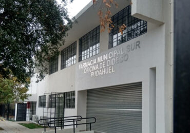 Delincuentes ingresan y destruyen farmacia popular en Pudahuel Sur