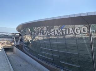 Anuncian flota de 66 buses sustentables para el Aeropuerto de Santiago