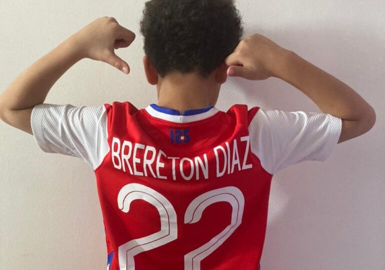 Cristóbal, el niño pudahuelino amigo de Brereton: “Esto es un sueño hecho realidad”