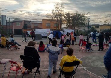 Villa La Viñita de Pudahuel festeja mes de la infancia con actividad cultural