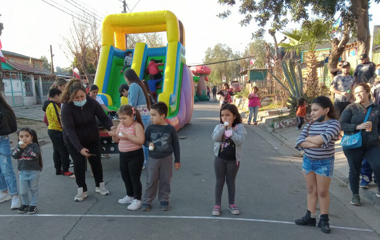 Con actividades recreativas infantil población Villa Pudahuel celebra el 18 septiembre