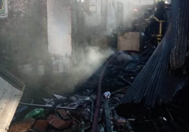 Incendio destruye vivienda en Pudahuel