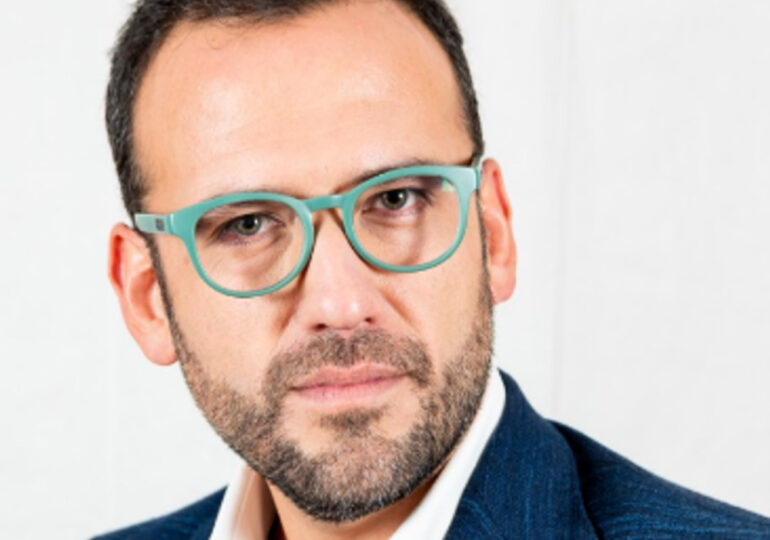 Candidato a diputado que representa a Pudahuel es favorecido por ley aprobada en 12 minutos