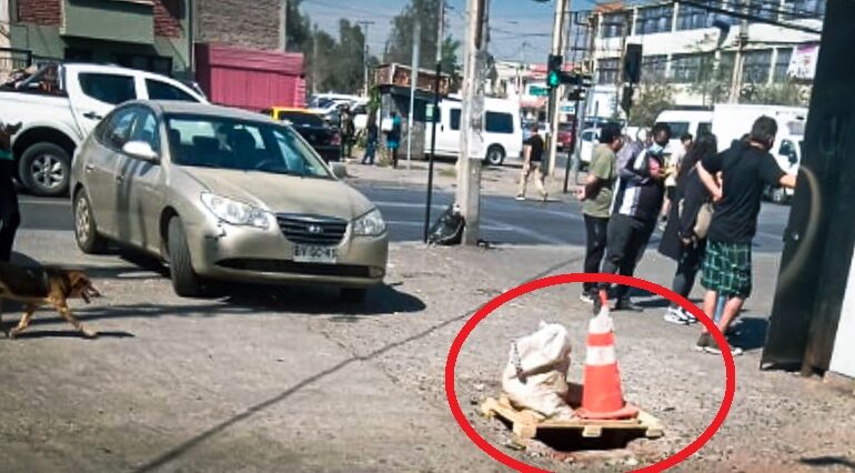 Agujero pone en peligro a peatones en Cerro Navia