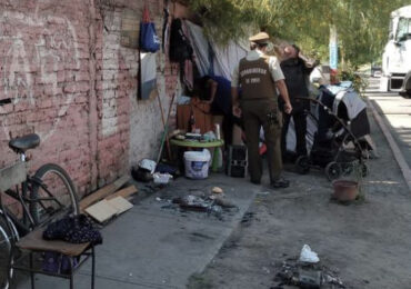 Municipio de Cerro Navia con apoyo policial inicia despeje de rucos de espacios públicos