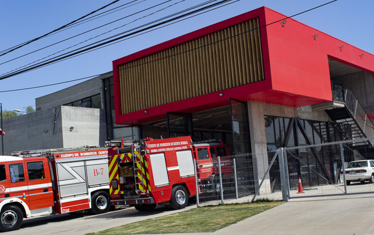 Se inaugura moderno cuartel de bomberos en Cerro Navia