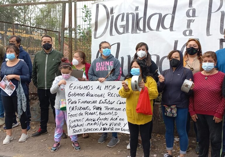Basura, plaga de ratones y animales muertos: Vecinos exigen entubamiento de canal Ortuzano