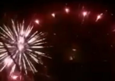 En varios sectores de Pudahuel y Cerro Navia vecinos reportan potentes explosiones