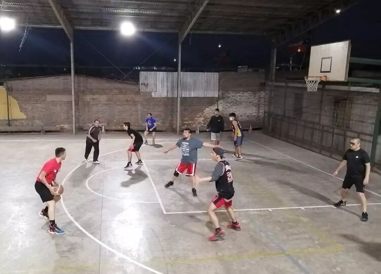 Club Barrancas Brothers realiza rifa para continuar entrenando