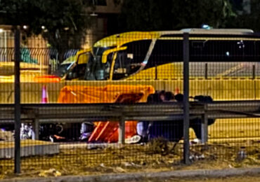 Choque entre un bus y motorista deja un fallecido en Pudahuel