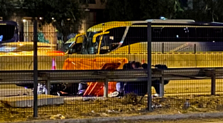 Choque entre un bus y motorista deja un fallecido en Pudahuel
