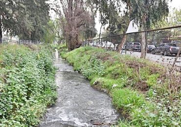 Negligencia política y promesas incumplidas: Sigue la lucha de vecinos y vecinas para entubamiento de canal Ortuzano