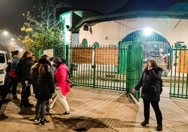 Estudiantes de escuela nocturna denuncian vulneración de derechos en Pudahuel