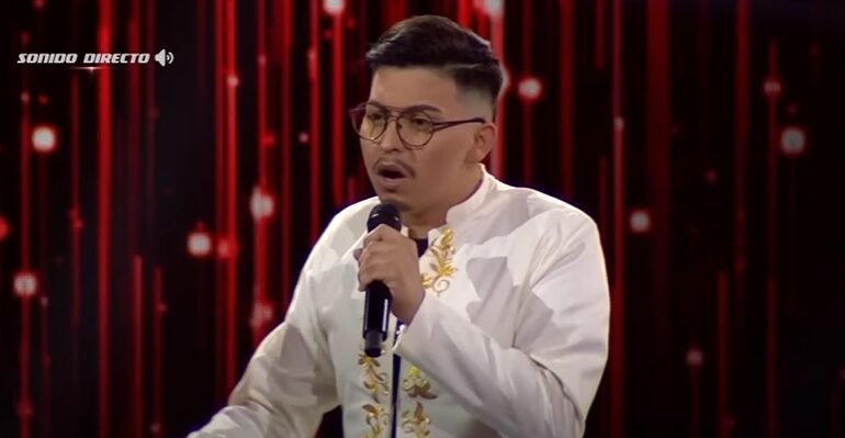 El pudahuelino Ignacio Araneda gana “batalla” en The Voice y sigue avanzando en la competencia