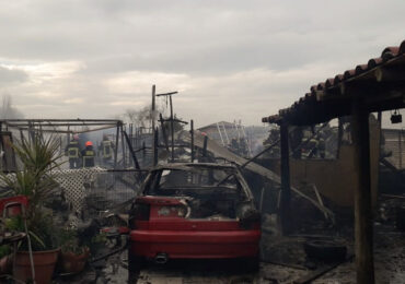 Incendio destruye casa en la parcela 71 H de Pudahuel rural