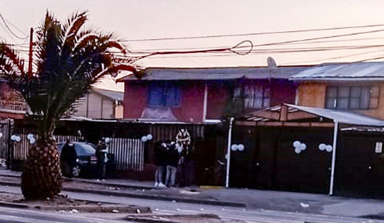 Madre da muerte a su hijo con arma corto punzante en Pudahuel Sur