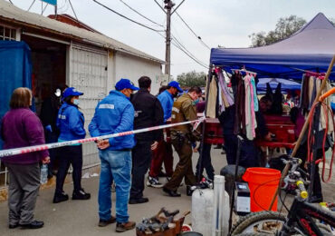 Muere adulto Mayor al interior de baño de persa Teniente Cruz en Pudahuel 