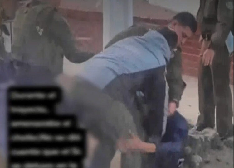 Detienen a sujeto por agresión a conductor de bus con pasajero en Cerro Navia