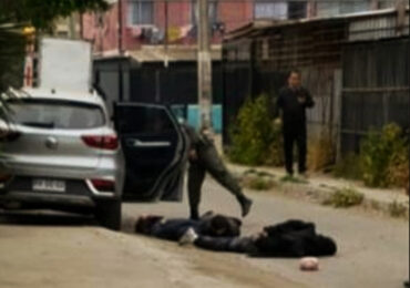 Delincuentes son detenidos por asalto a vendedor de cecinas en Pudahuel
