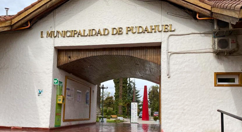 Concejo Municipal pospuso votación del comodato del Club Deportivo Tricolor Barrancas de Pudahuel