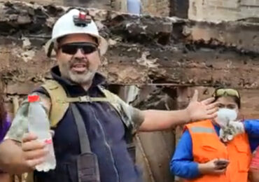 Mario Sepúlveda de Pudahuel se integra el día de navidad a la limpieza del mega incendio en Viña del Mar