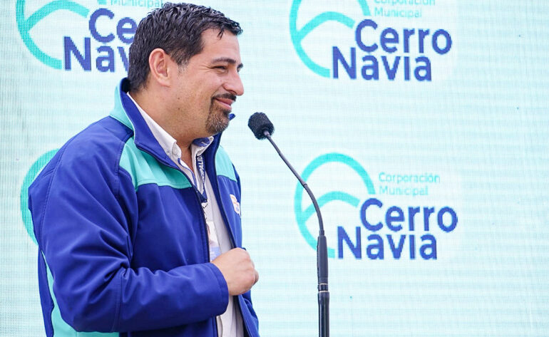Alcalde de Cerro Navia denuncia a ex ministros de educación Cubillos y Figueroa por negligencia y mala gestión