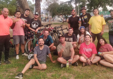 Ciclistas en Chile: Mal estado de las ciclovías, poca convivencia vial y marginalización de las autoridades