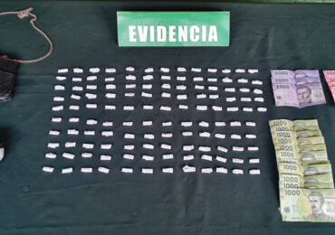 Carabineros detiene a mujer que vendía drogas en Cerro Navia
