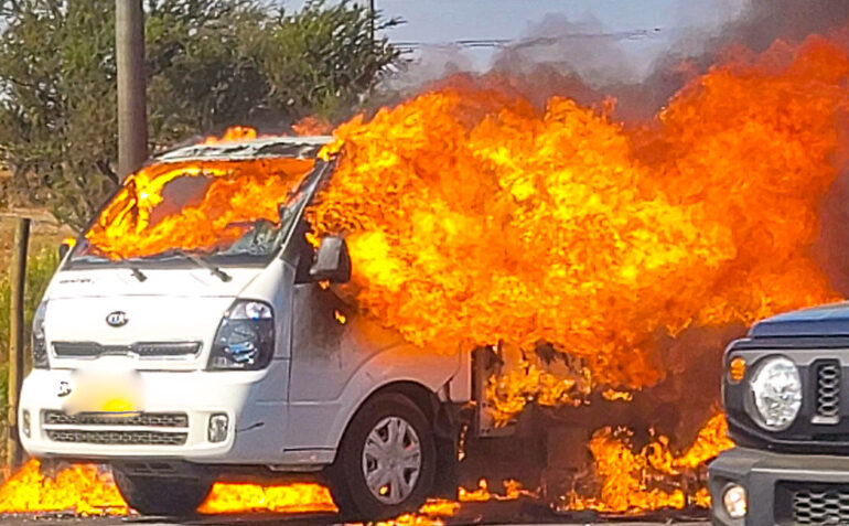 En menos de 24 horas un segundo vehículo se quema en la ruta 68 sector Pudahuel
